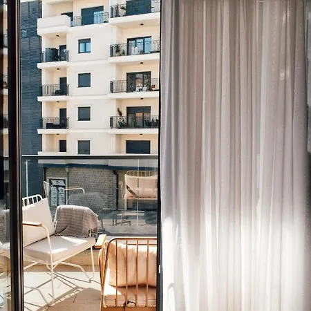 The Impressive Apartament